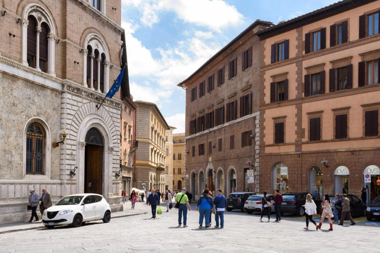Domus Nannini Spa - L' Arco Di Matteotti Сиена Экстерьер фото